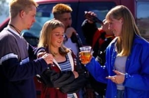 Help Your Teens TeenPeerPressure-300x198 Teens Hanging With The Wrong Crowd 