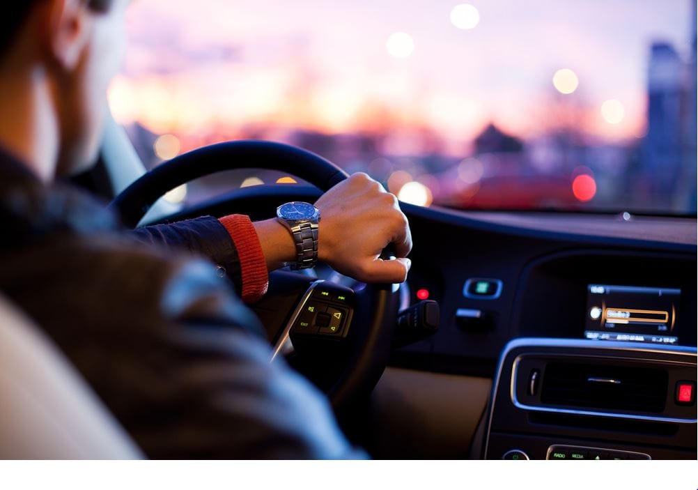 Preventing Distracted Driving: 5 Tips for Parents of Teens