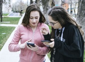 Help Your Teens PexelSmartphone-300x218 Teens Want Help to Reduce Their Screen Time 